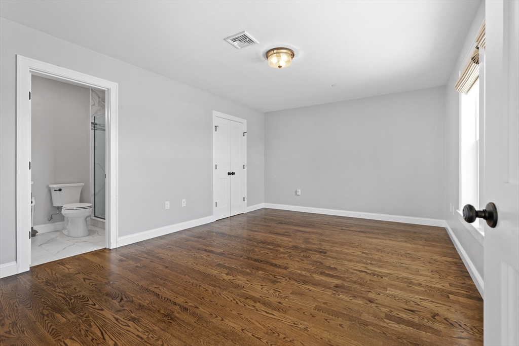 223 Saratoga Street Unit: PH1