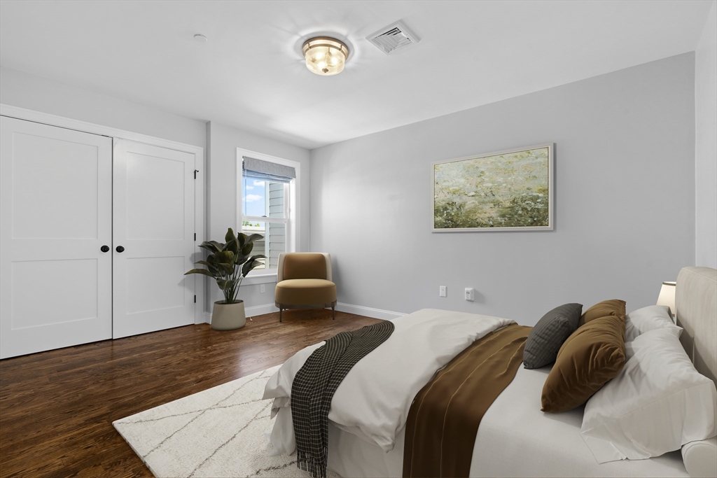 223 Saratoga Street Unit: PH1