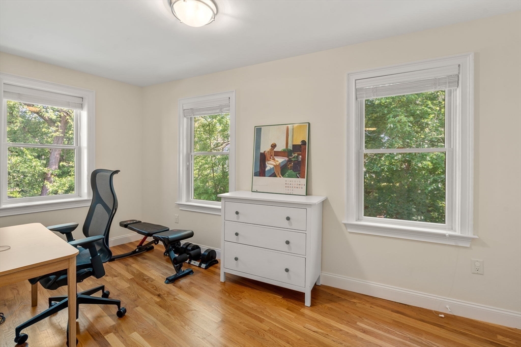 35R Lexington Ave # 1