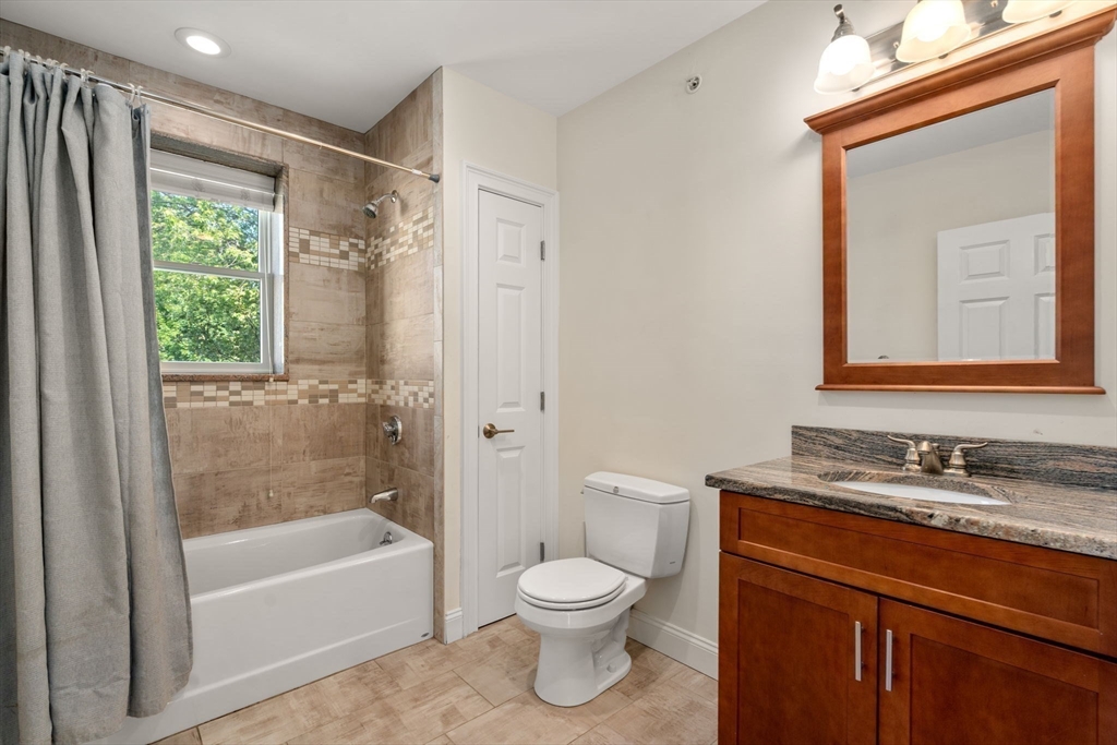 35R Lexington Ave # 1