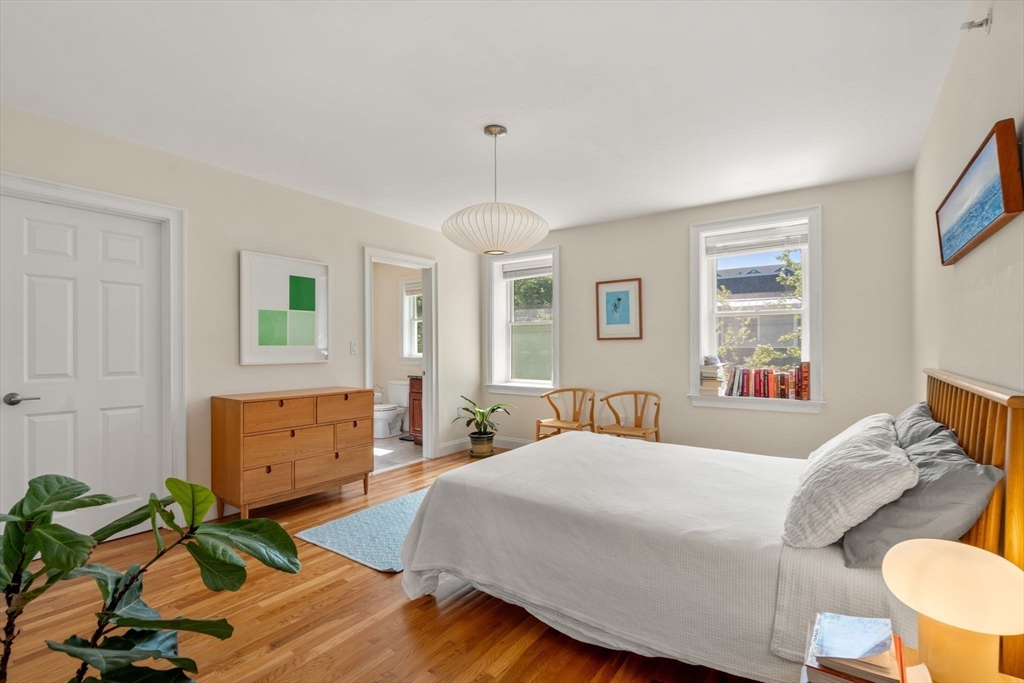 35R Lexington Ave # 1