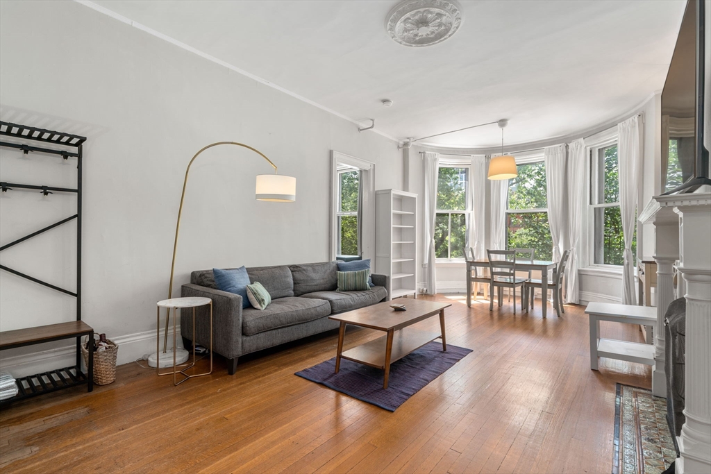 377 Commonwealth Ave # 31