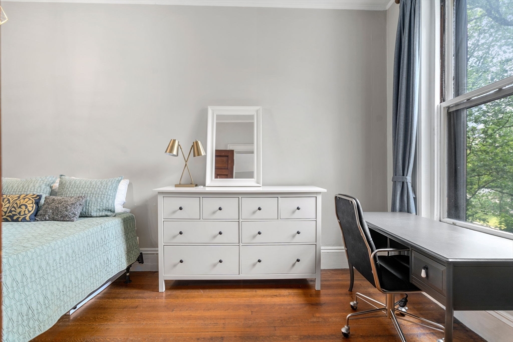 377 Commonwealth Ave # 31