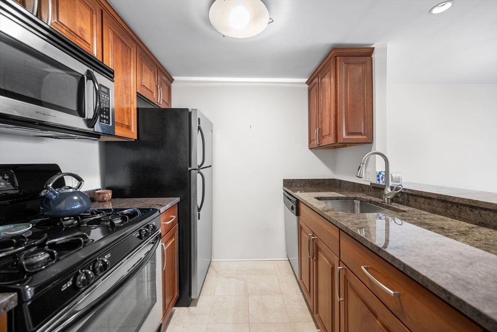 42 8th St # 1525