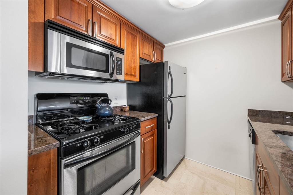 42 8th St # 1525