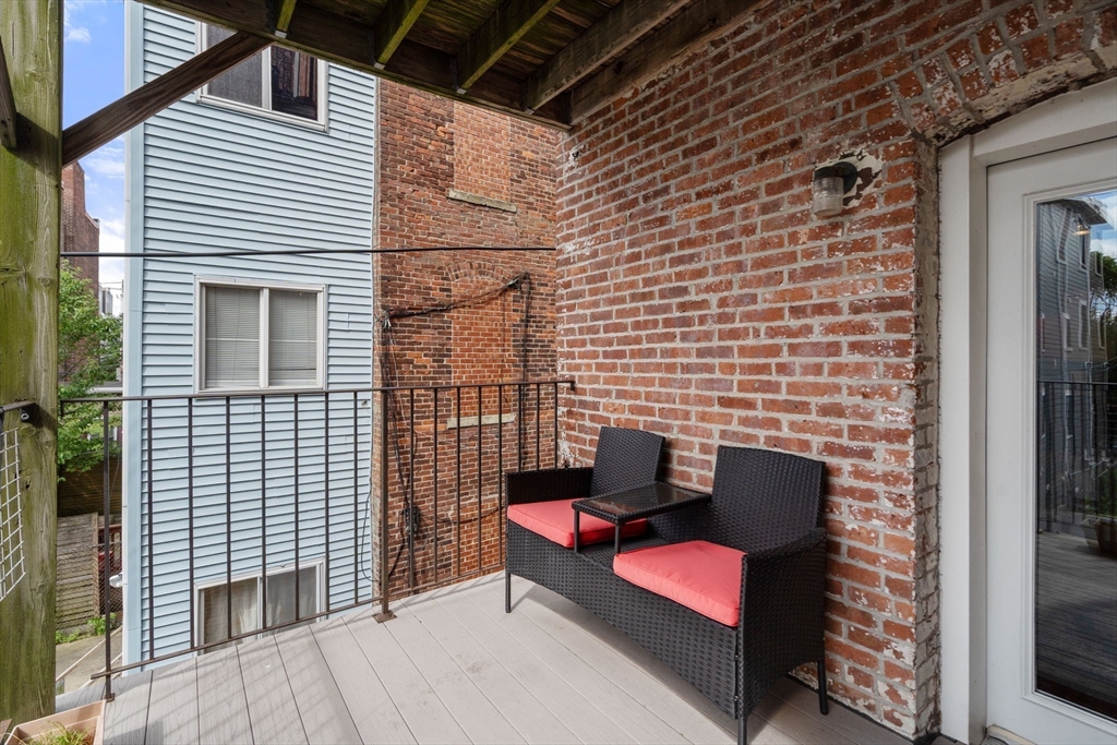 159 Cottage St. # 6