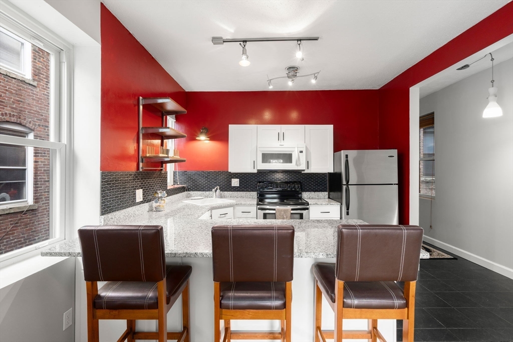 159 Cottage St. # 6