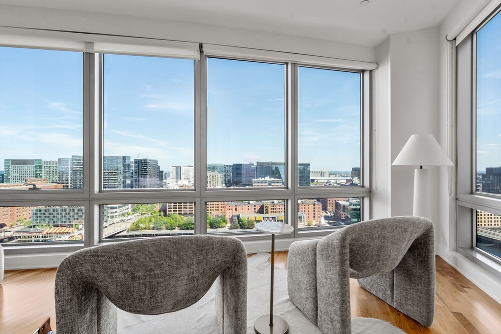 500 Atlantic Ave # 18P