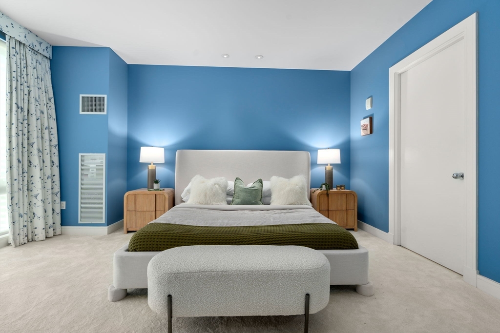 500 Atlantic Ave # 18P