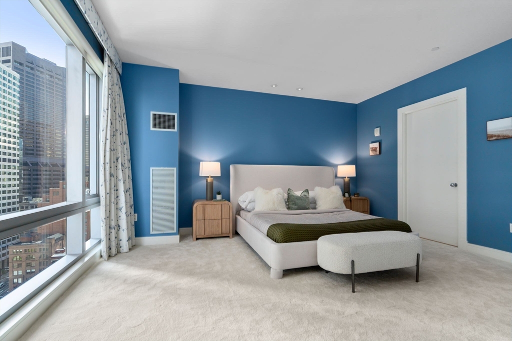 500 Atlantic Ave # 18P