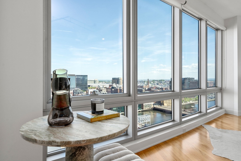 500 Atlantic Ave # 18P
