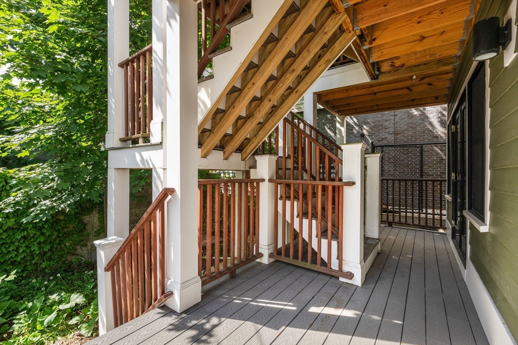 331 Chelsea St. # 1A