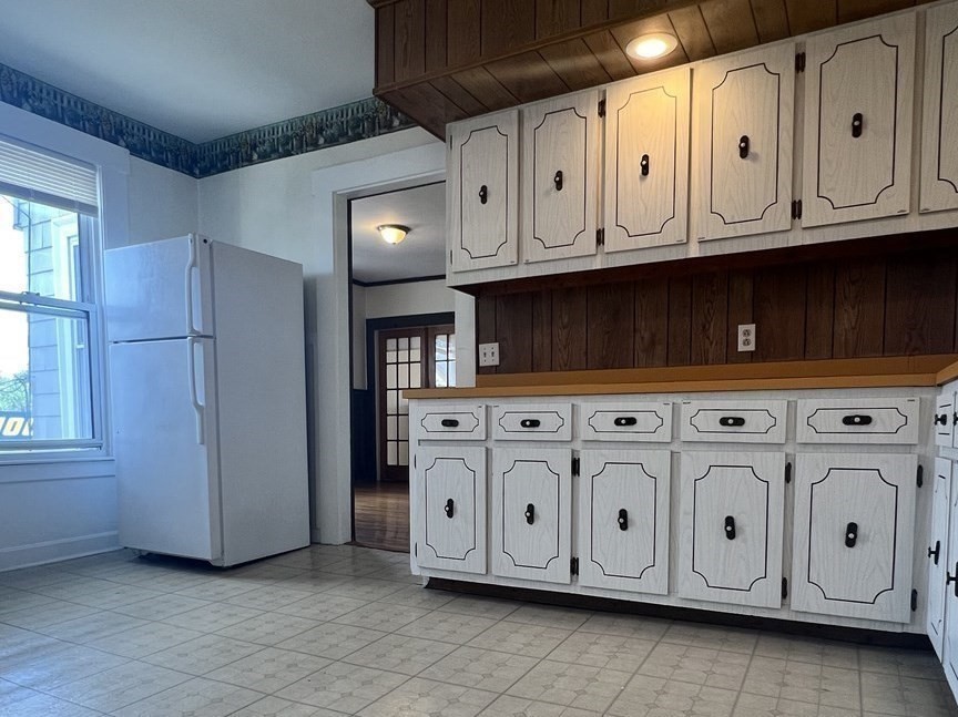 543 Broadway # 2F