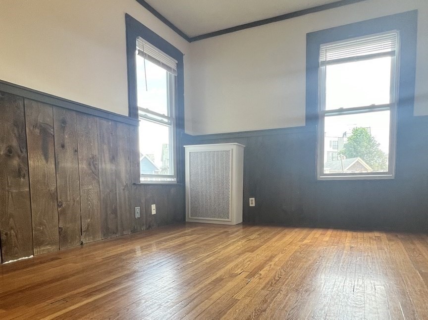 543 Broadway # 2F