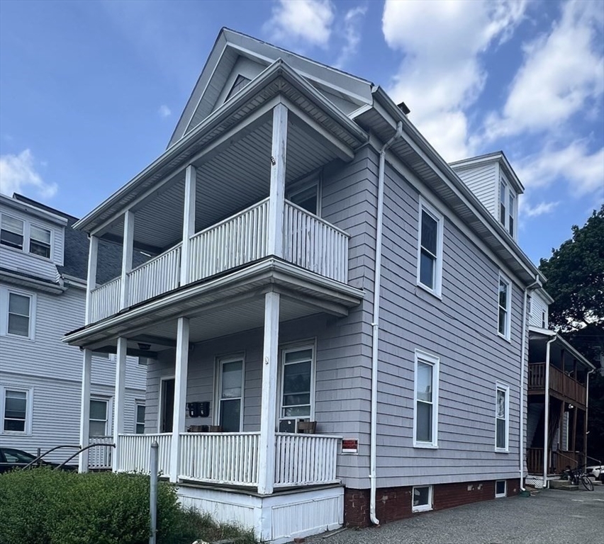 543 Broadway # 2F
