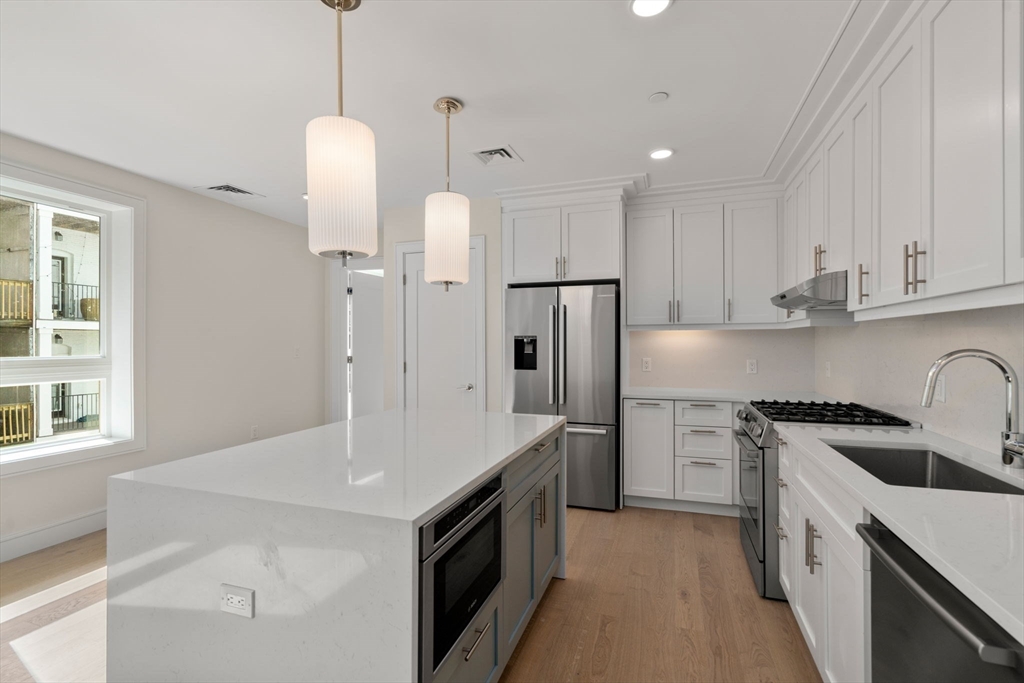 301 Border St. # 303A