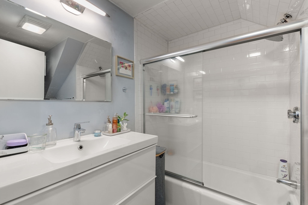 88 Worcester Streer # 3