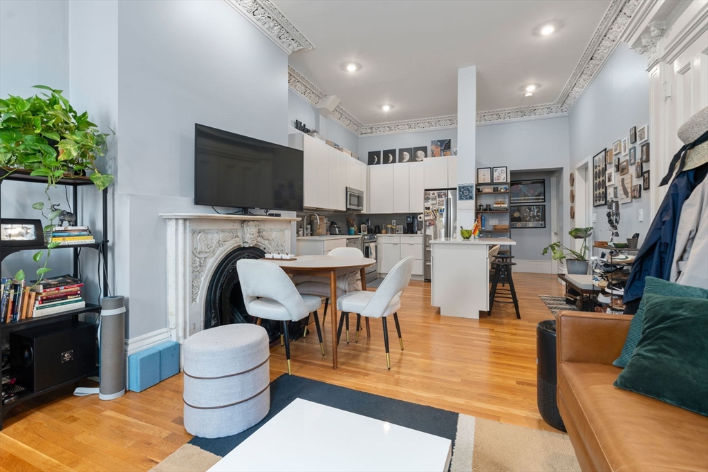 88 Worcester Streer # 3