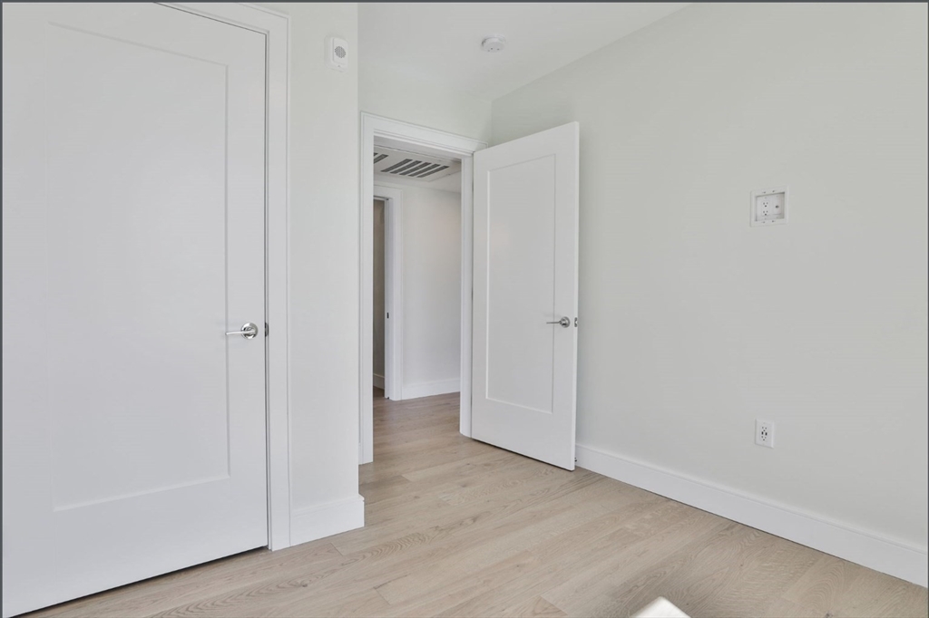 301 Border St. # 507A