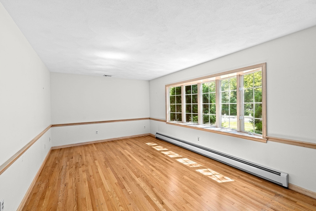 166 Carriage Lane