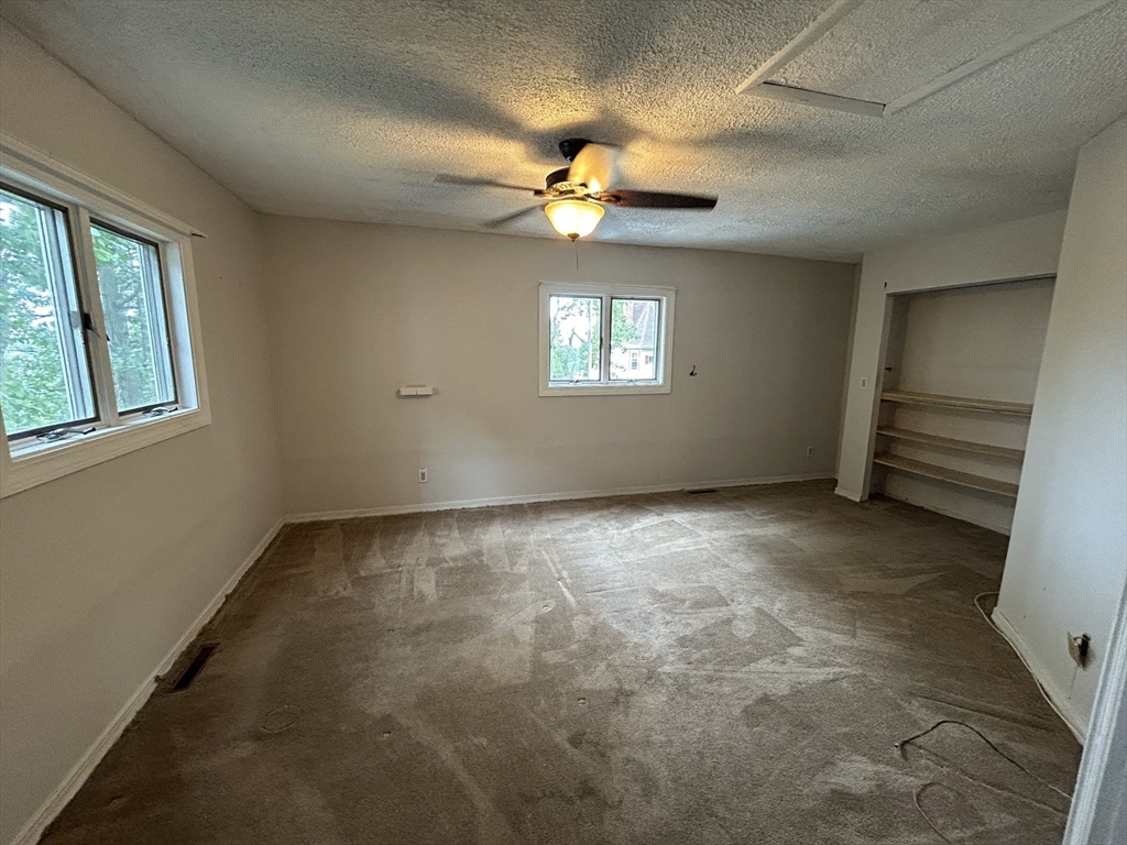 1 Grand View Ave # 1