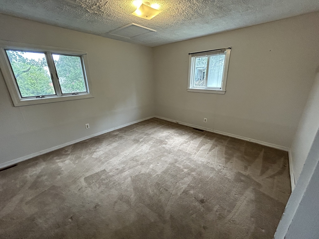 1 Grand View Ave # 1