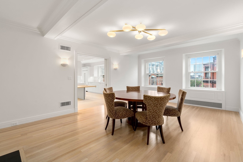 192 Commonwealth Ave # 6