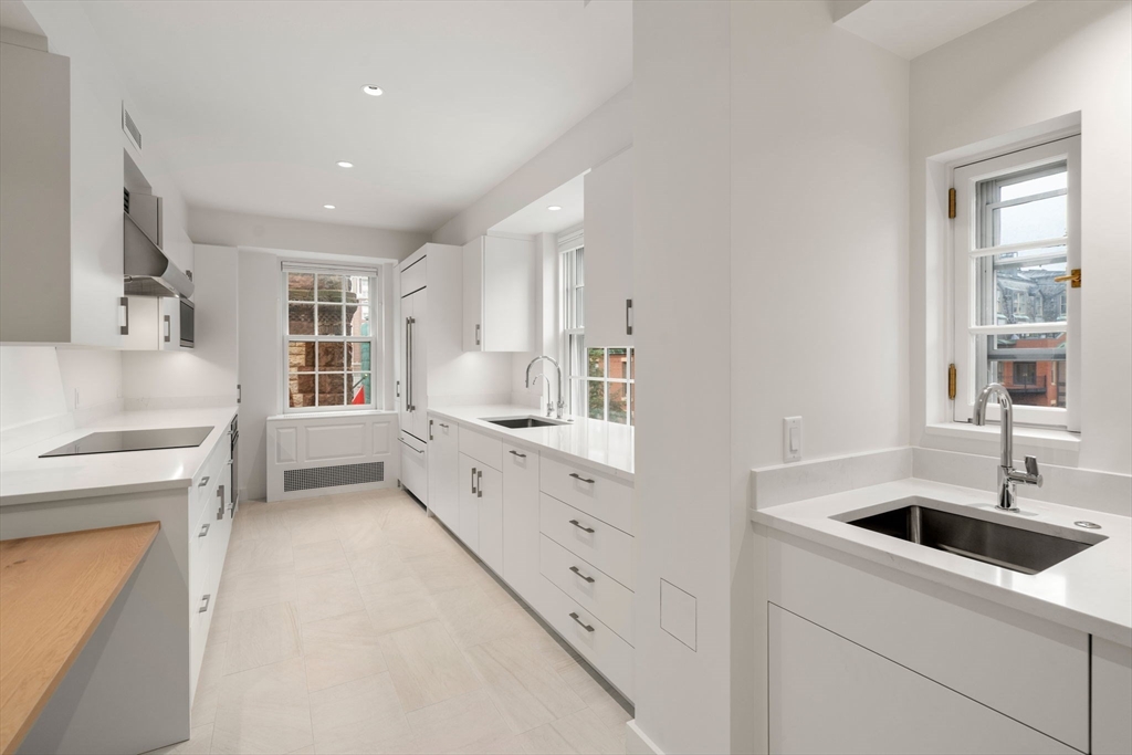 192 Commonwealth Ave # 6