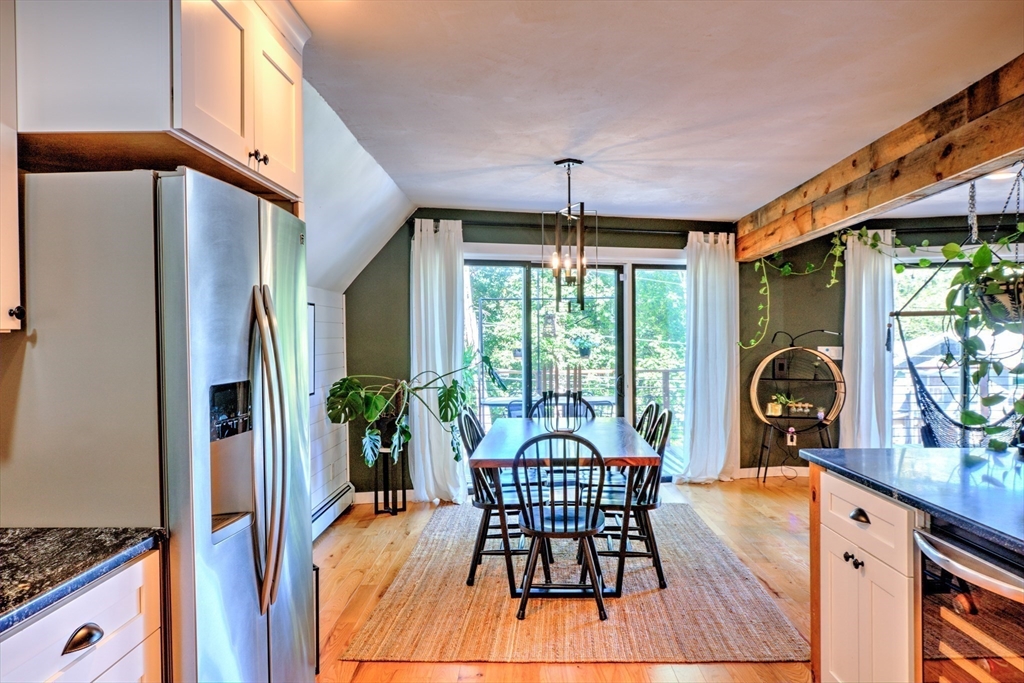 8 Sandy Beach Rd