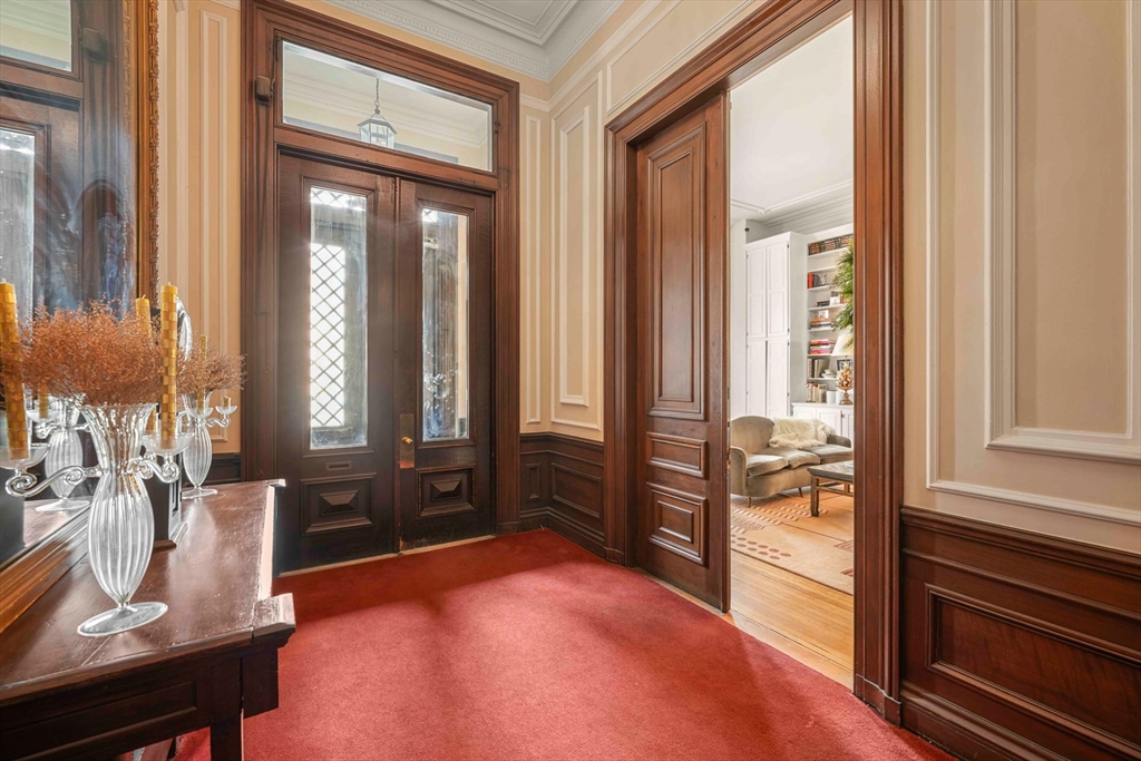116 Commonwealth Avenue # 1