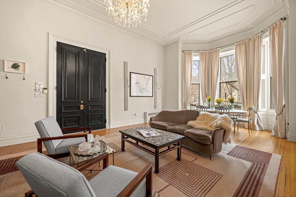 116 Commonwealth Avenue # 1