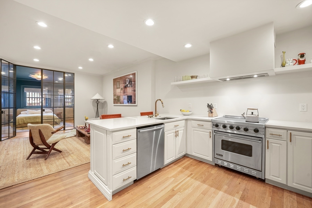 116 Commonwealth Avenue # 1