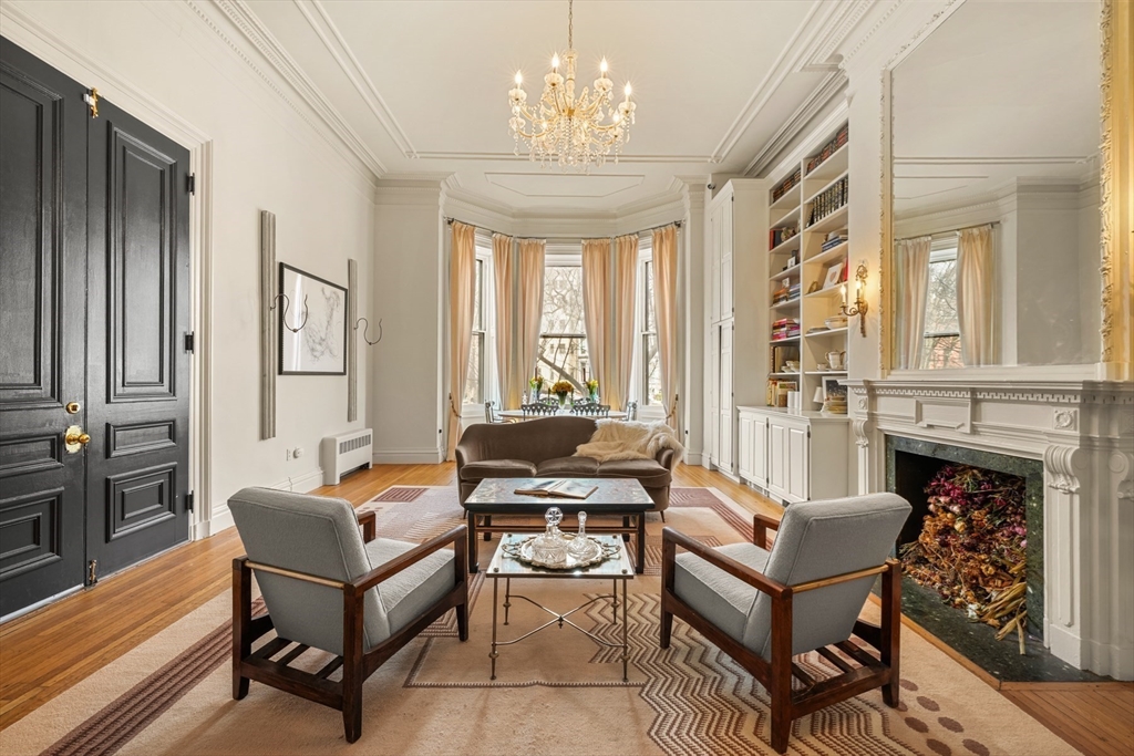 116 Commonwealth Avenue # 1