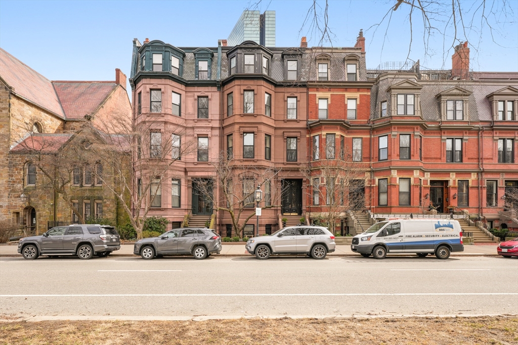 116 Commonwealth Avenue # 1