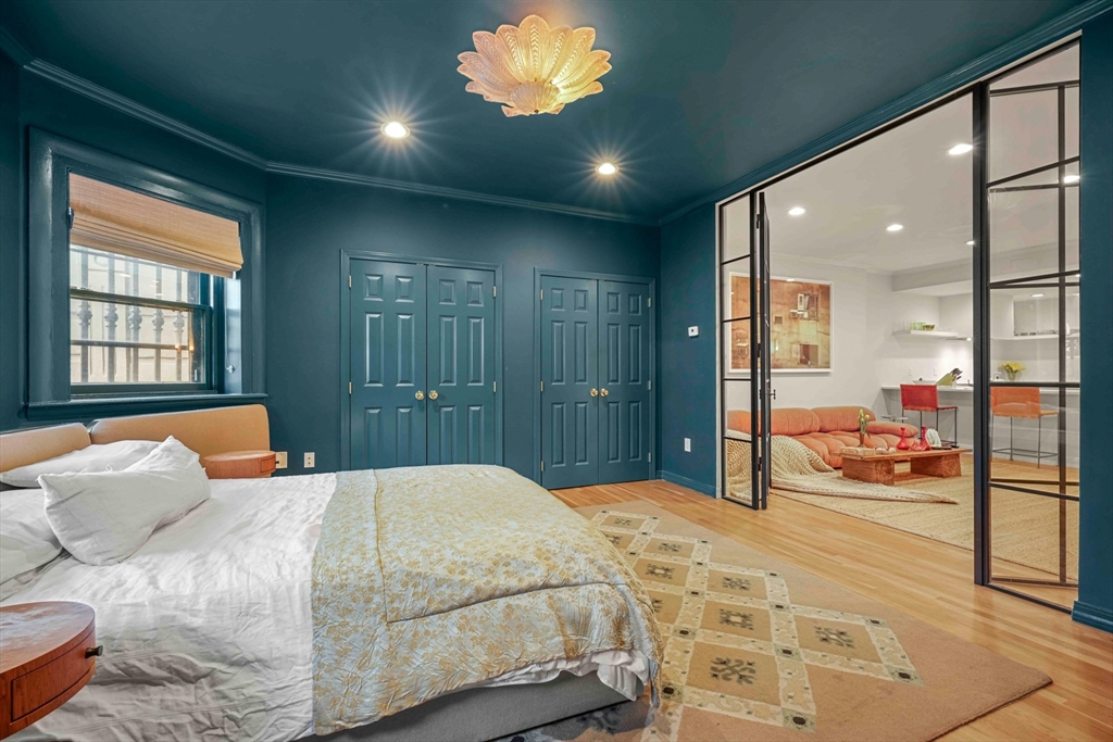116 Commonwealth Avenue # 1