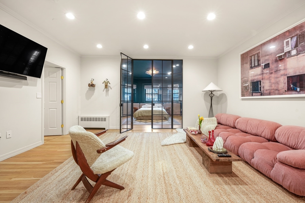 116 Commonwealth Avenue # 1