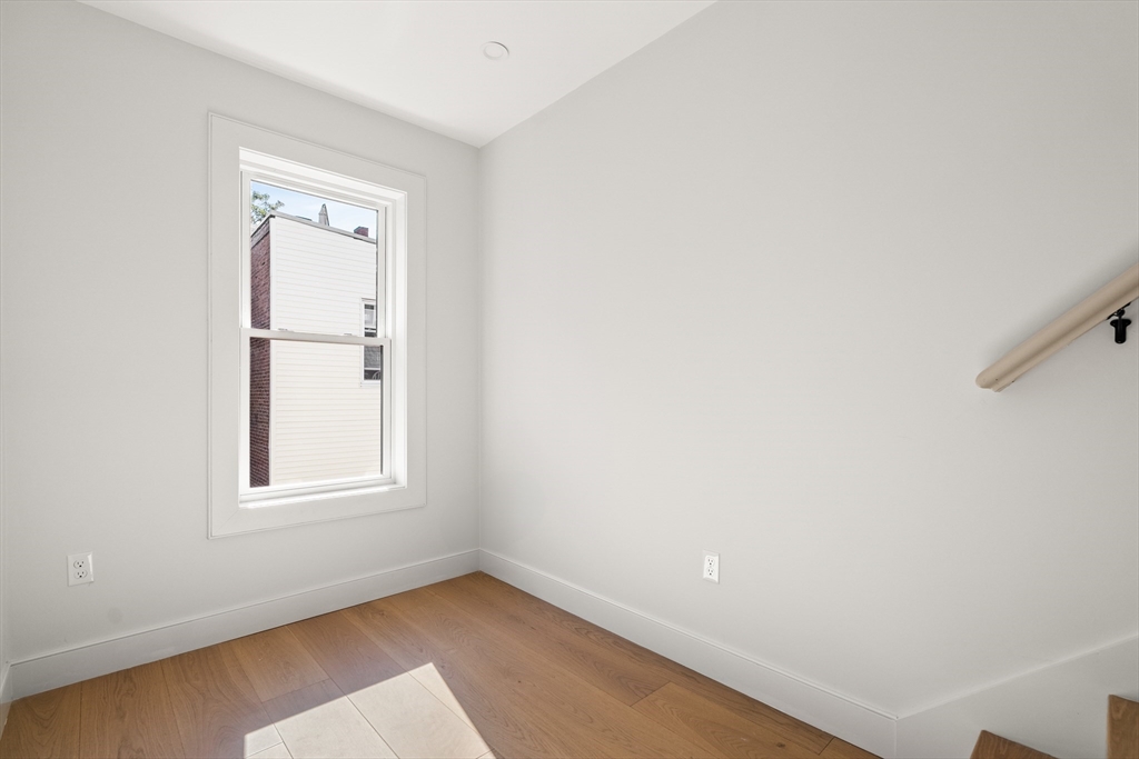 9 Armory St