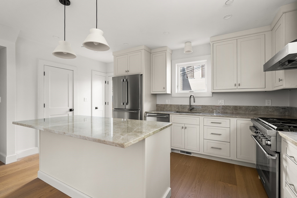 9 Armory St