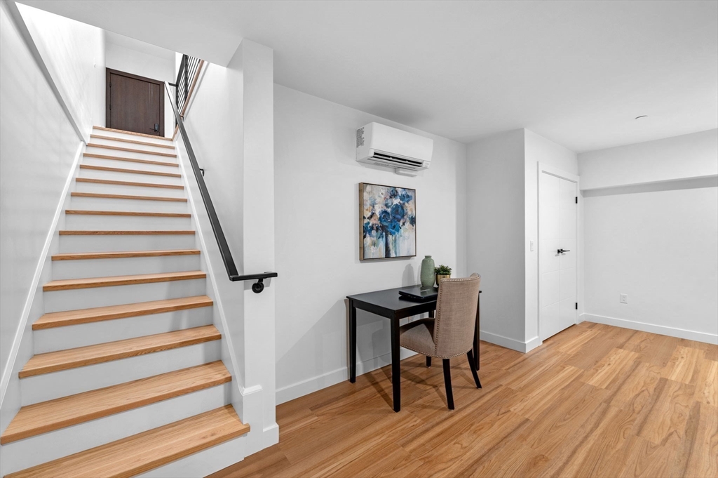 11 Boynton Street # 102