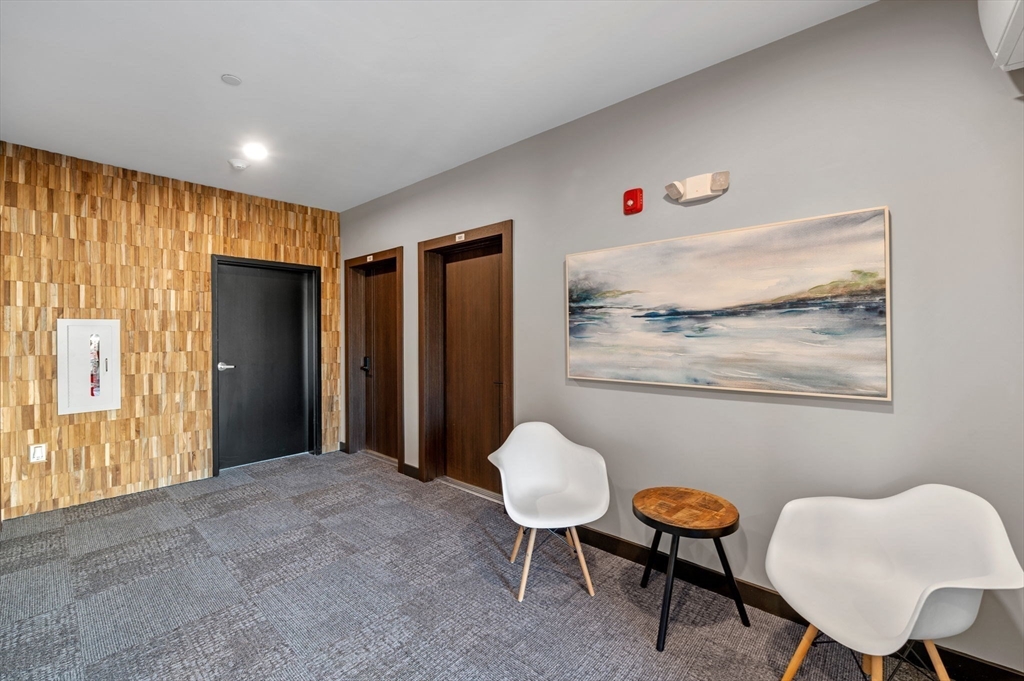 11 Boynton Street # 102