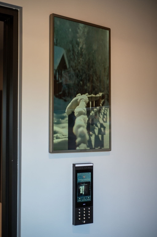 11 Boynton Street # 102