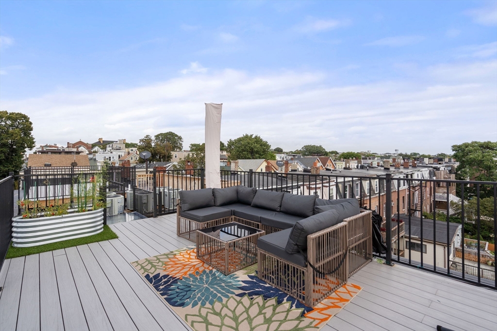 152 Marion Street # 6L