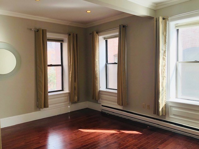 88 Saint Botolph St # 3