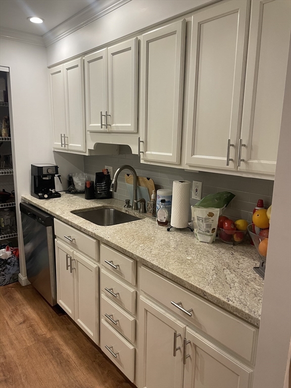 357 Commercial St # 116