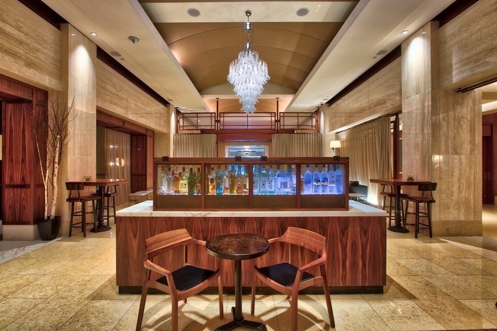 1 Avery Street # 18A