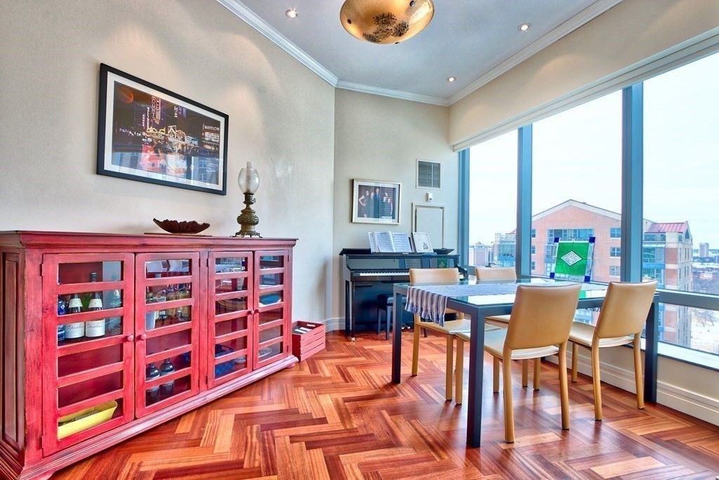 1 Avery Street # 18A