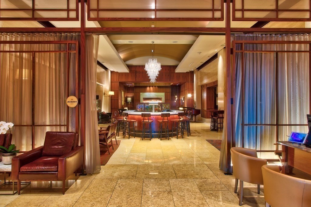 1 Avery Street # 18A