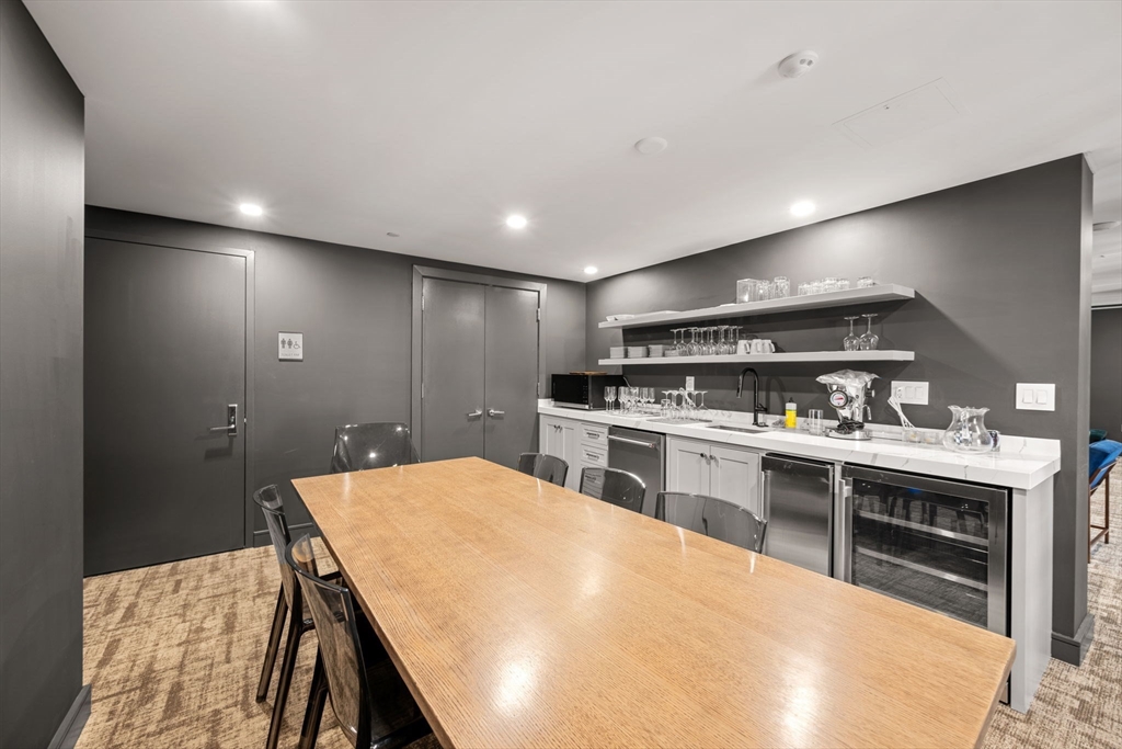 110 Broad Street # 901