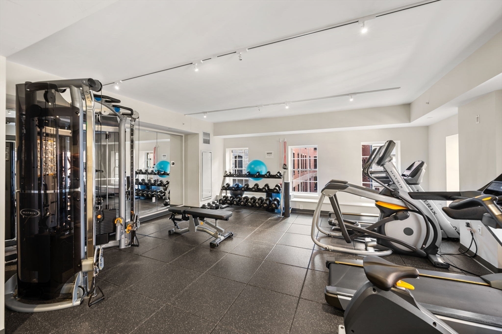 110 Broad Street # 901