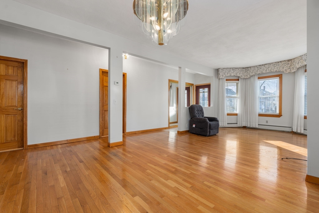 847-849 Fellsway